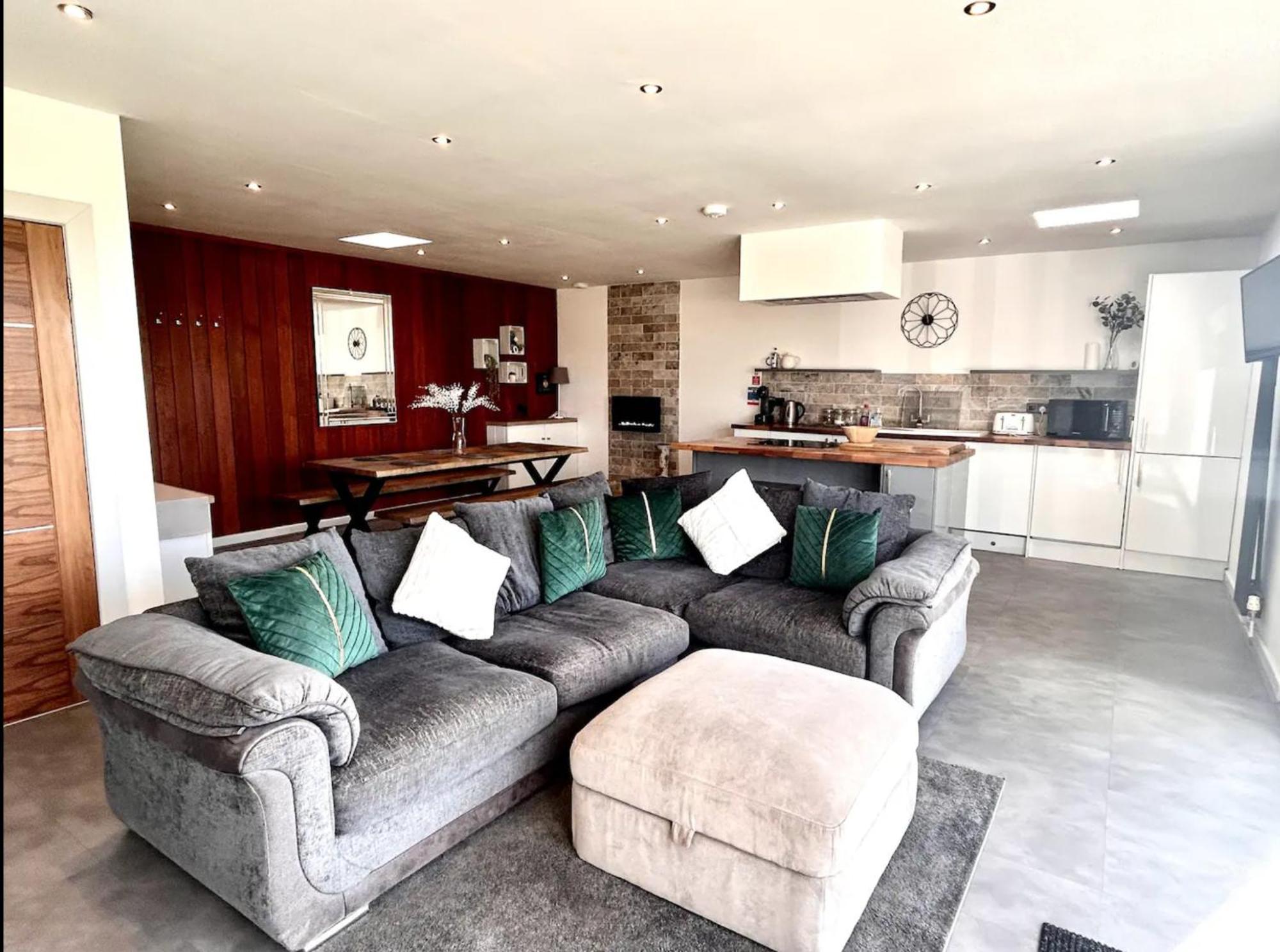 Clover Cottage Beeley Ngoại thất bức ảnh